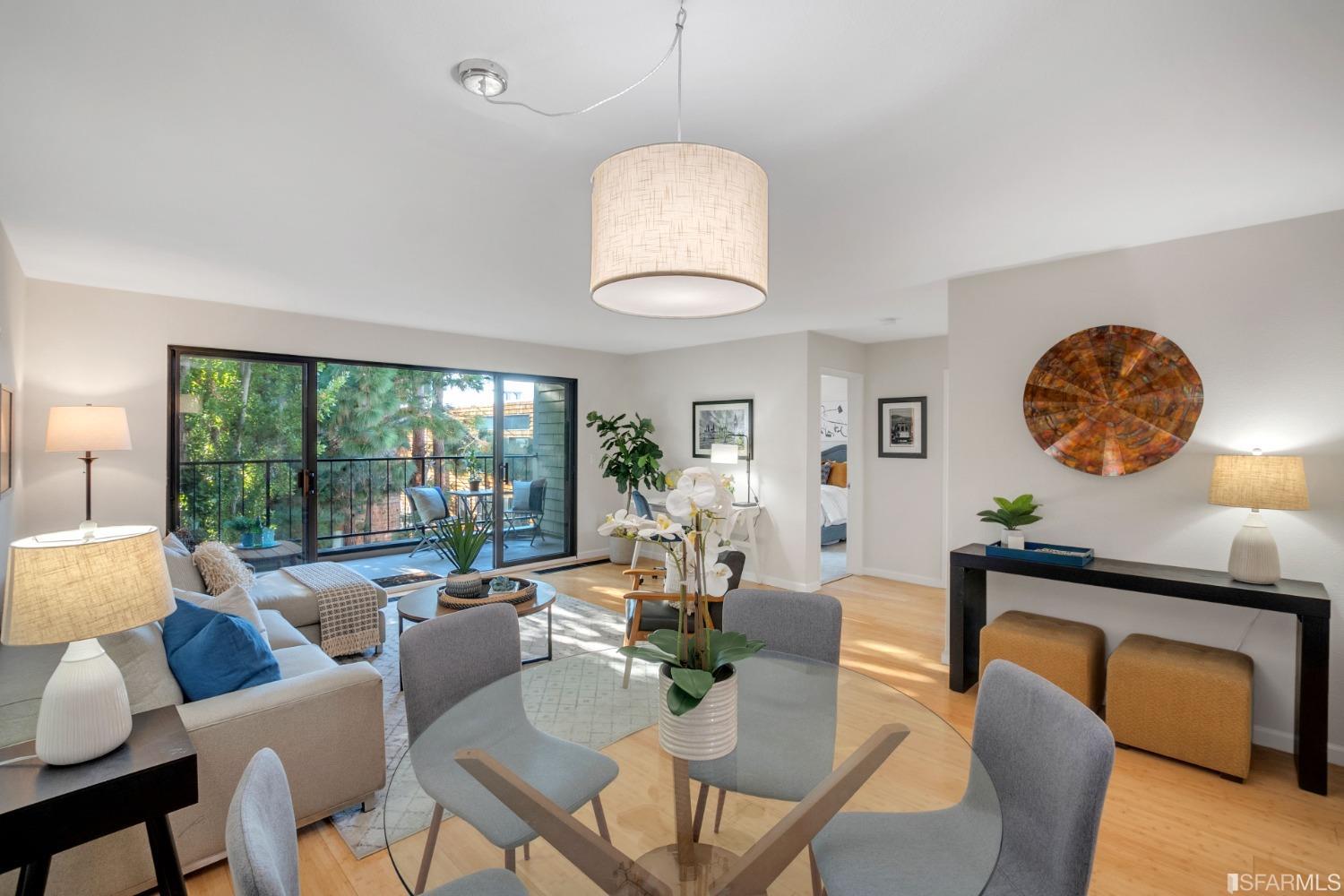 33 Midway Street Unit: 202