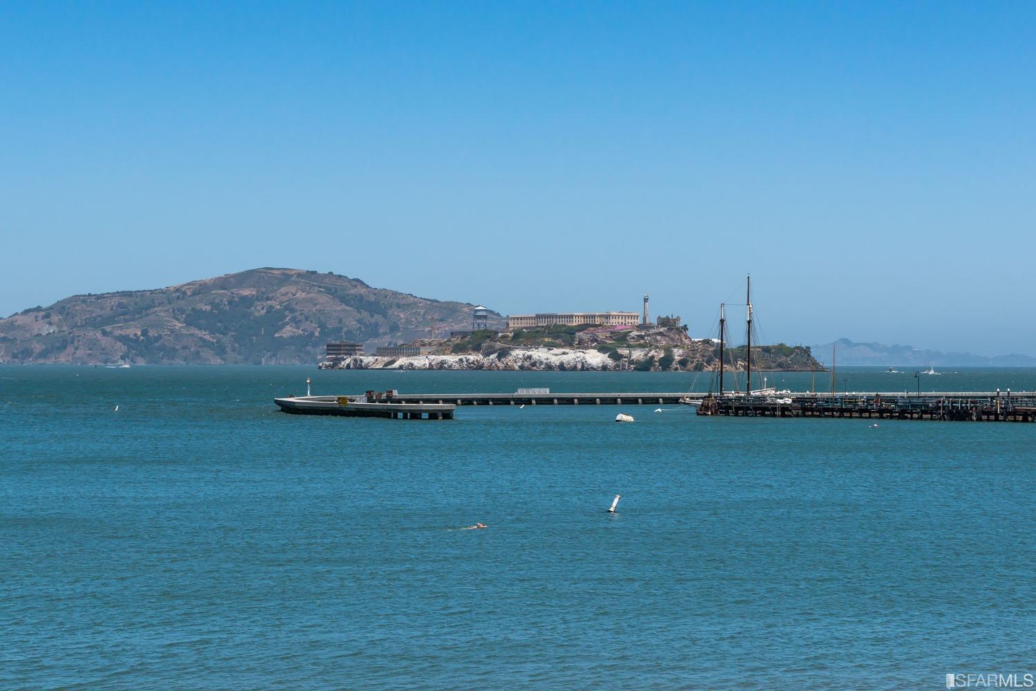 33 Midway Street Unit: 202