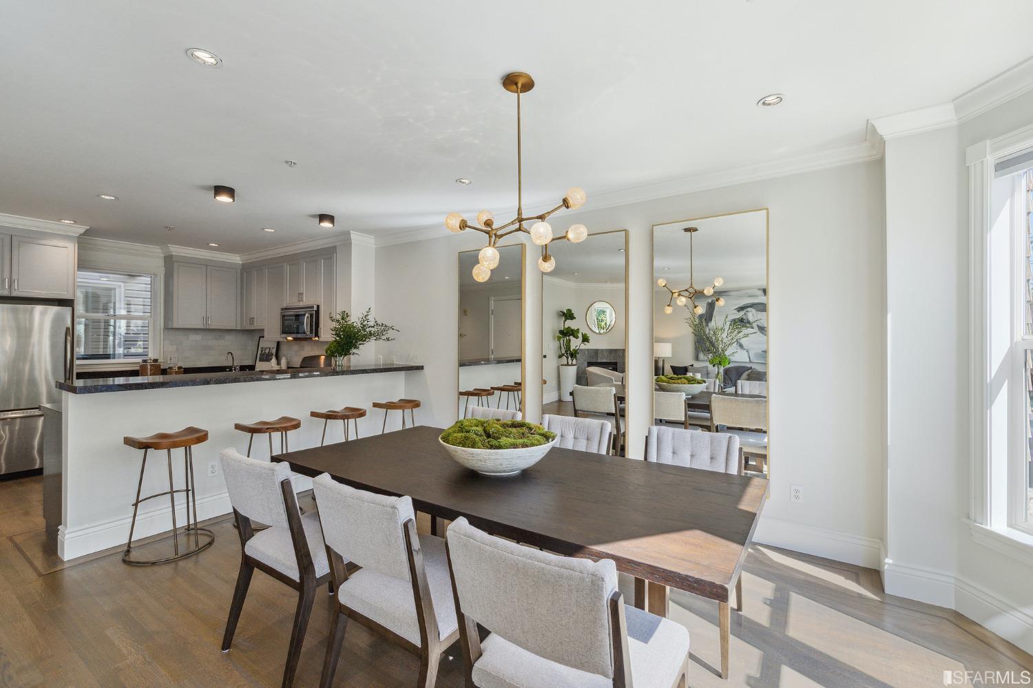 160 Hancock Street Unit: 2