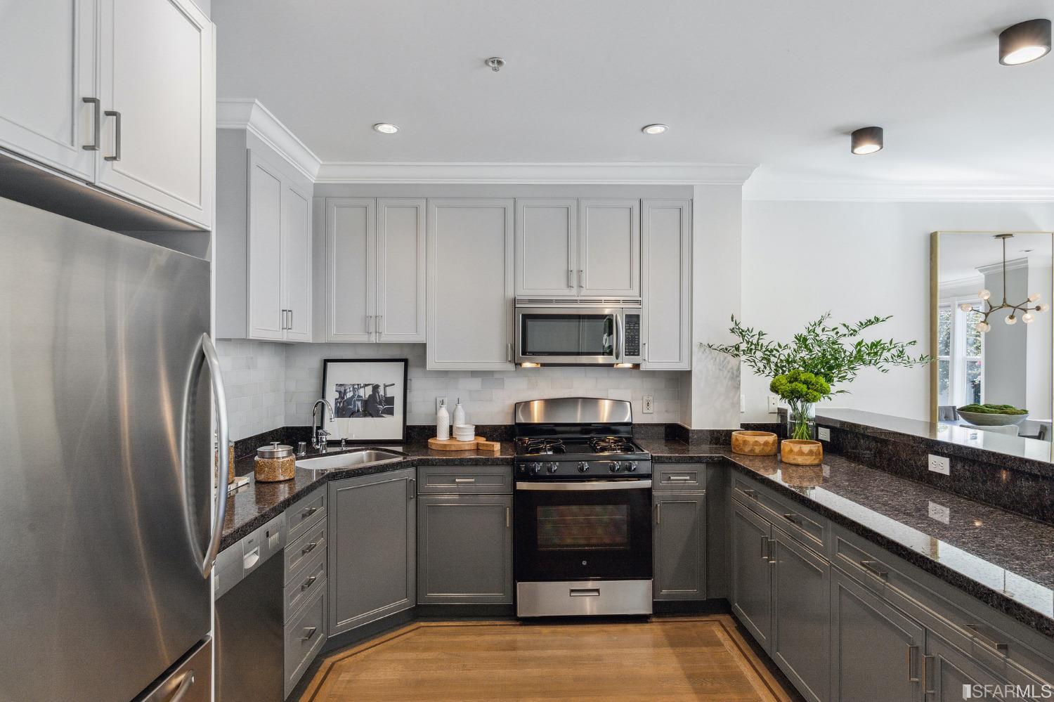 160 Hancock Street Unit: 2