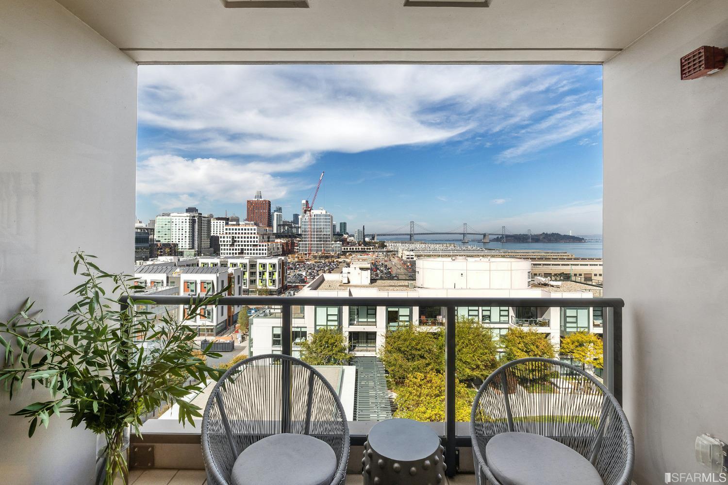 330 Mission Bay Boulevard Unit: 902