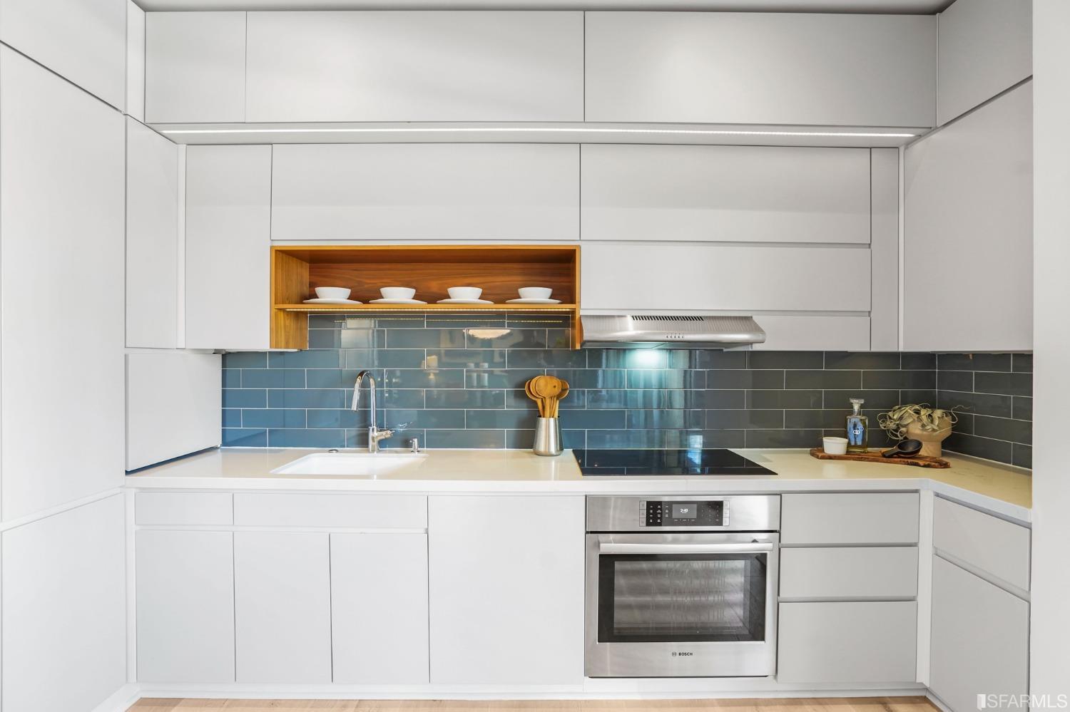 246 2nd Street Unit: 1501