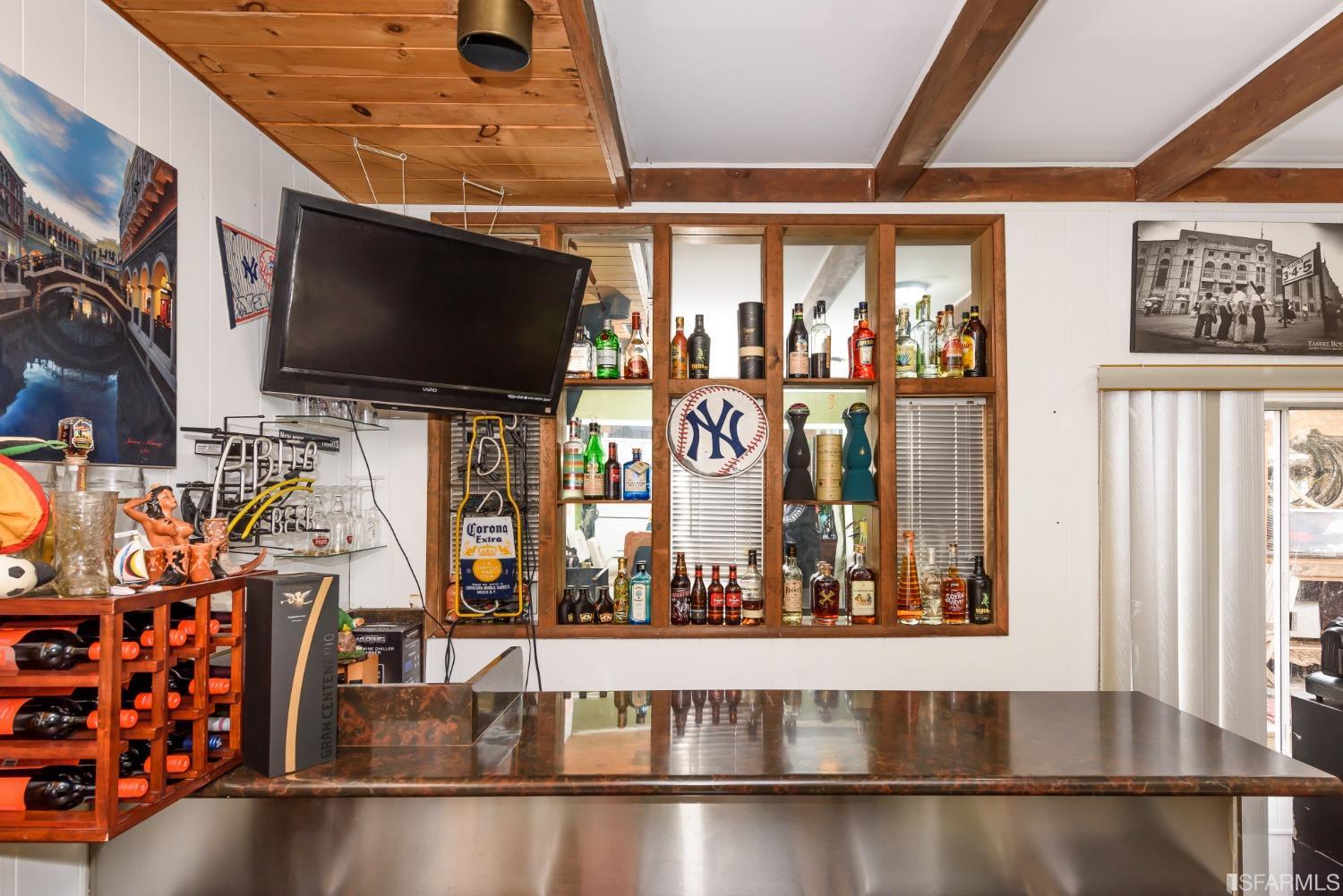 2805 Fleetwood Drive