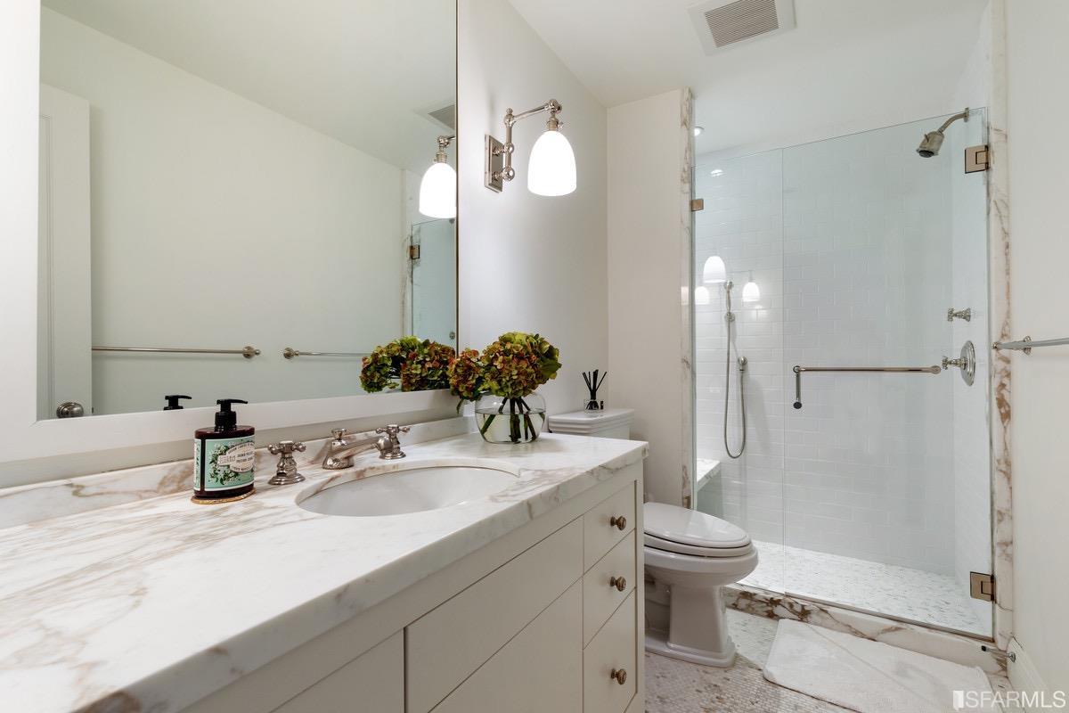 2295 Vallejo Street Unit: 310