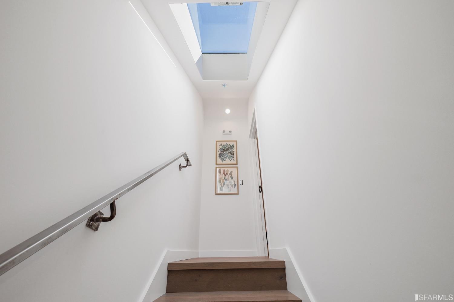 3036 Fulton Street Unit: 5