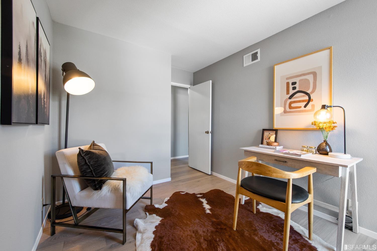 963 Vasco Da Gama Lane