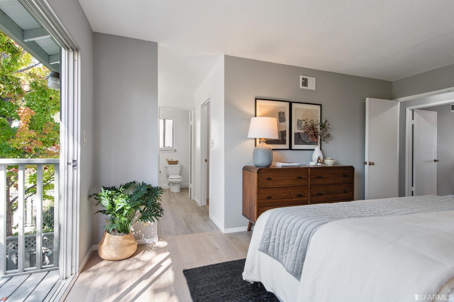 963 Vasco Da Gama Lane