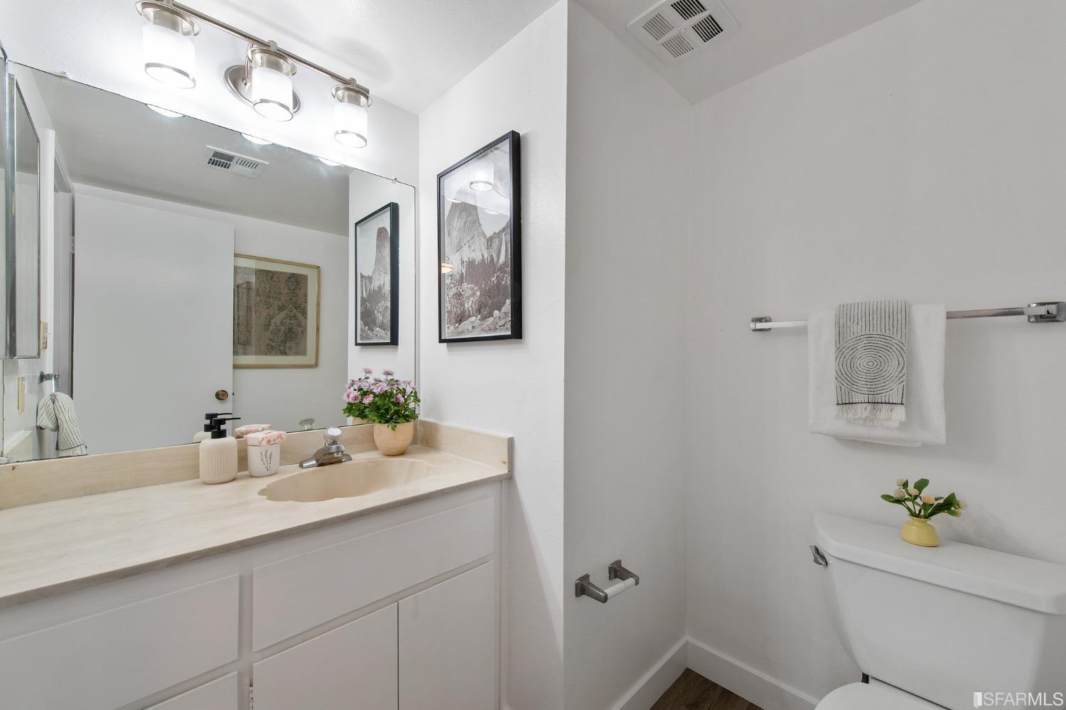 963 Vasco Da Gama Lane