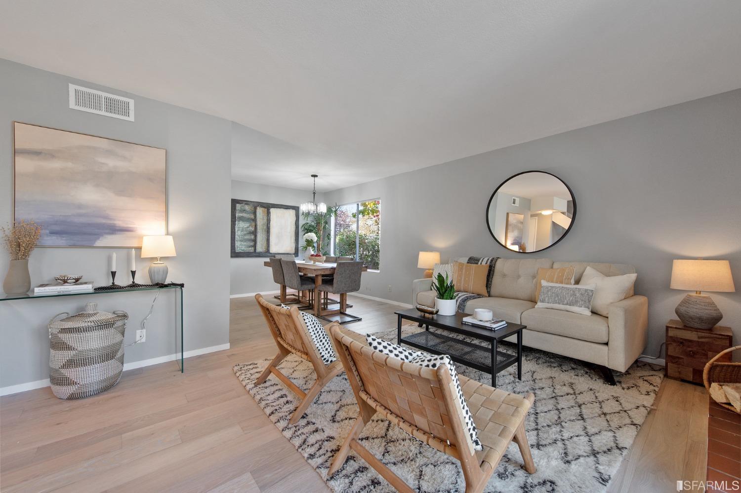 963 Vasco Da Gama Lane