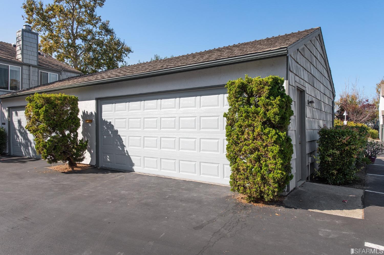 963 Vasco Da Gama Lane