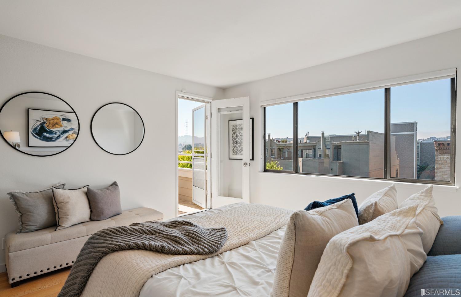 1980 Sutter Street Unit: 304