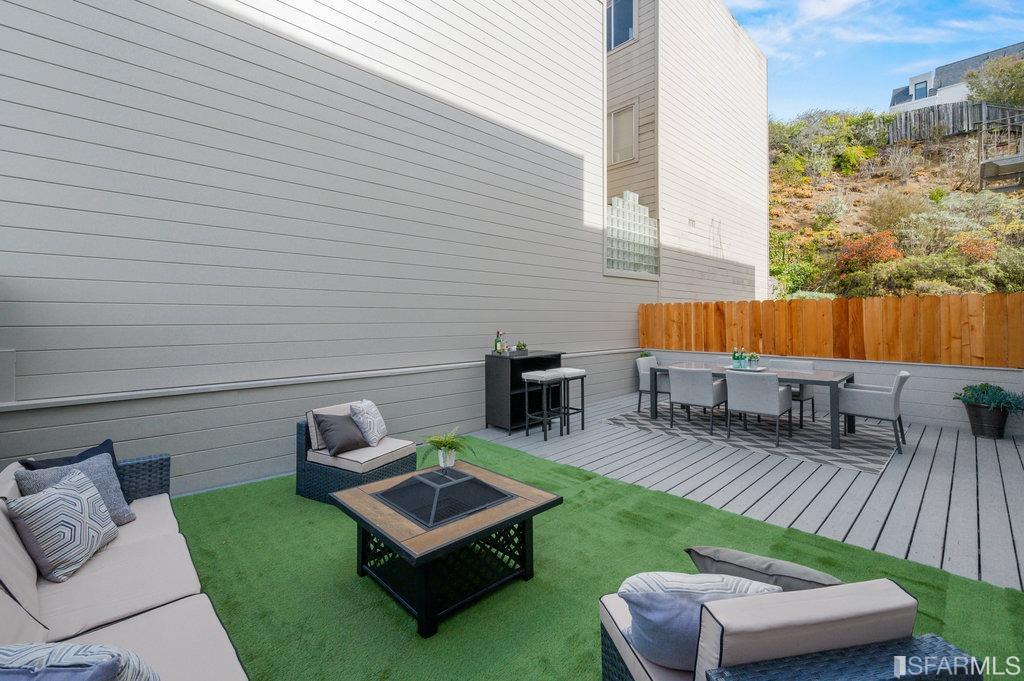 849 Noe Street Unit: 1