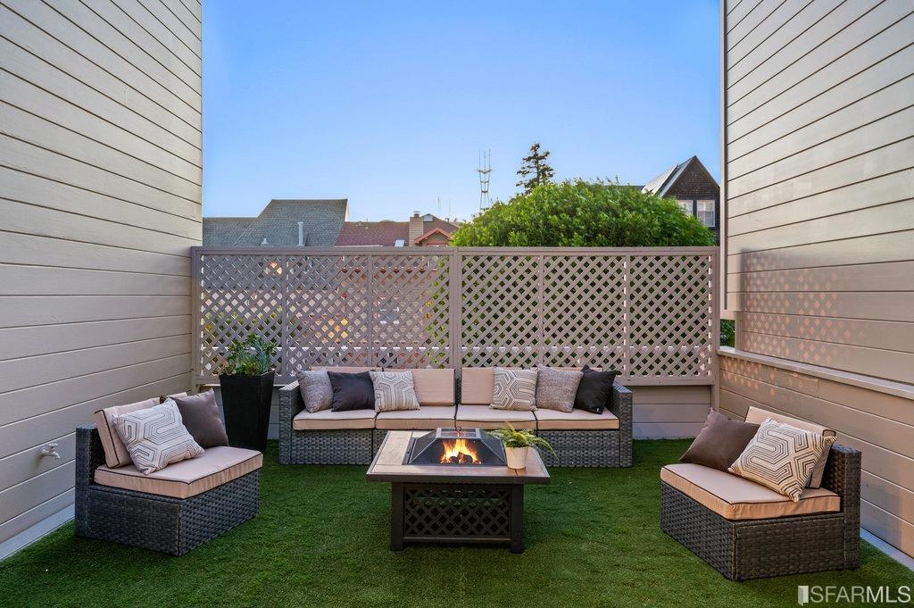 849 Noe Street Unit: 1