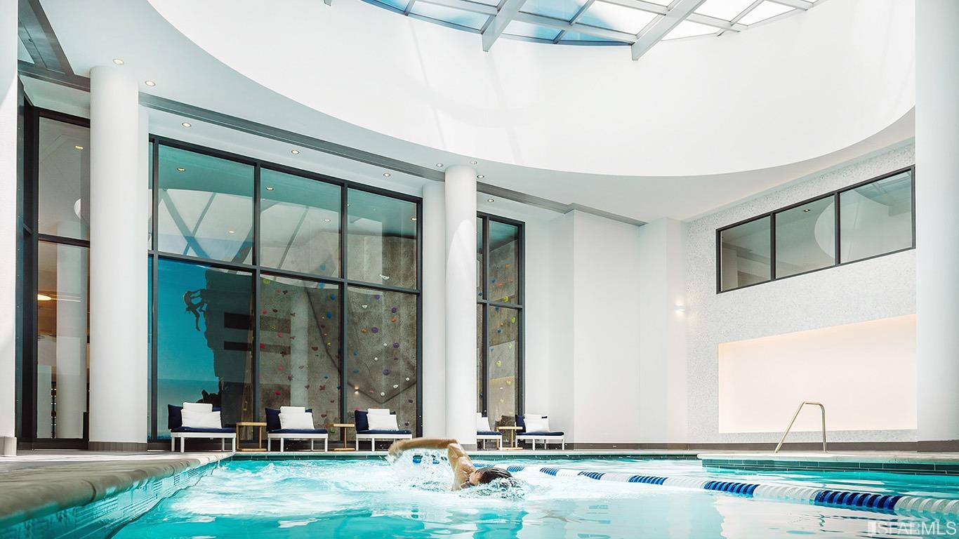 318 Main Street Unit: 4B