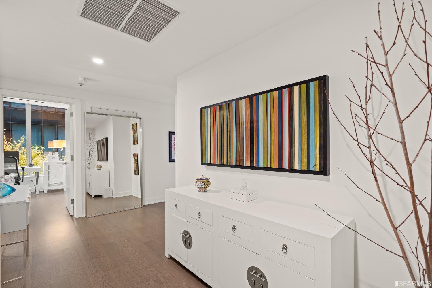 318 Main Street Unit: 4B