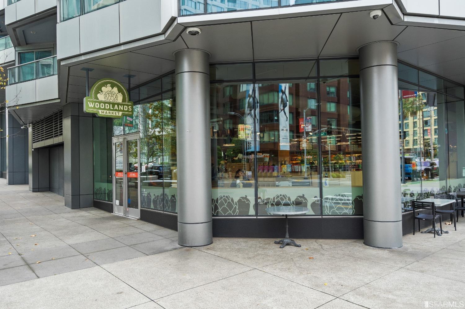 318 Main Street Unit: 4B