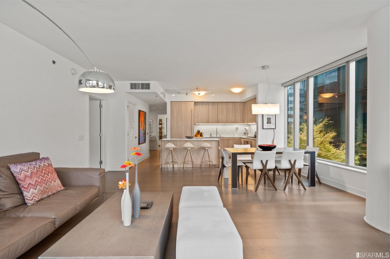 318 Main Street Unit: 4B