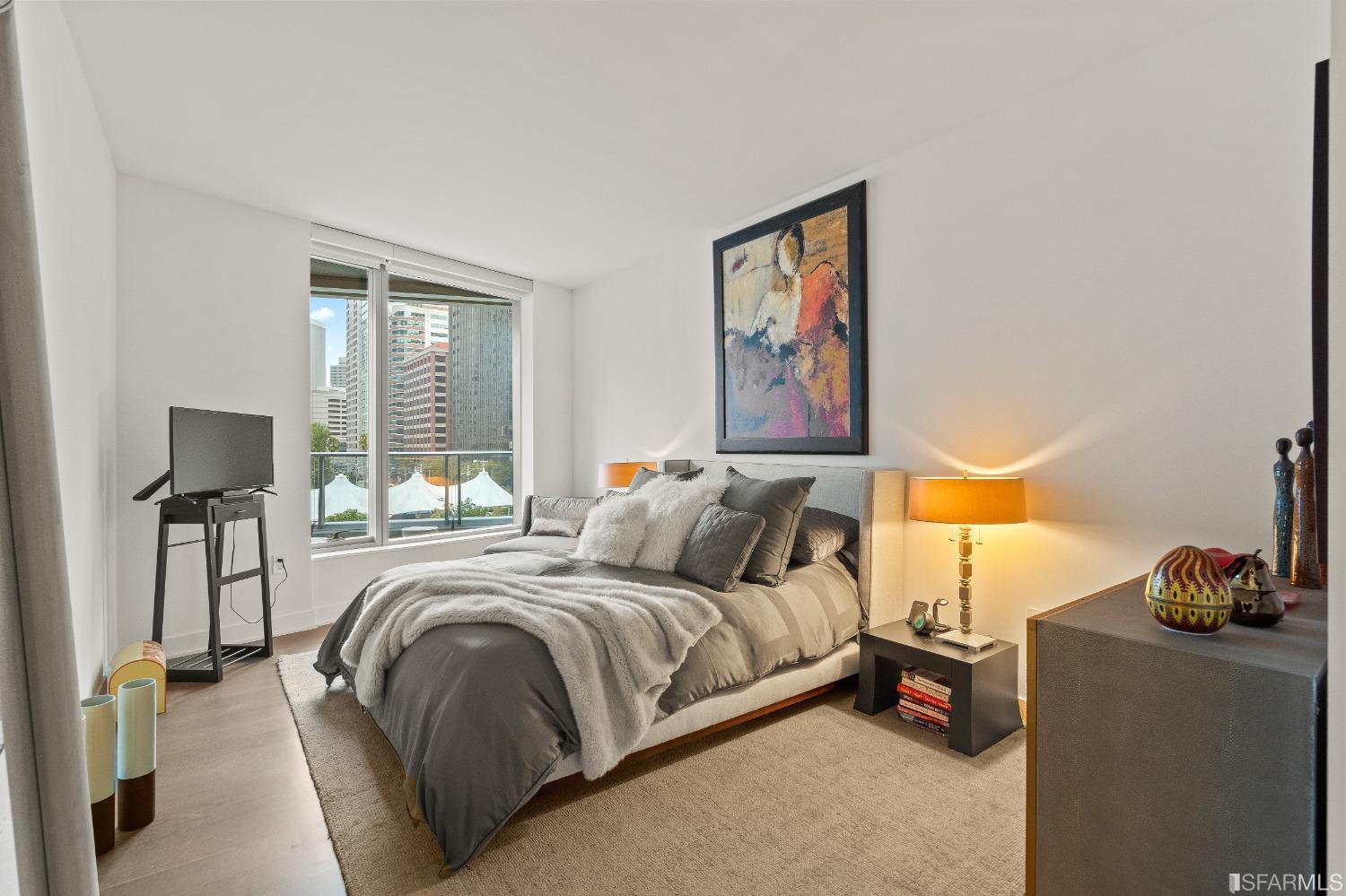 318 Main Street Unit: 4B