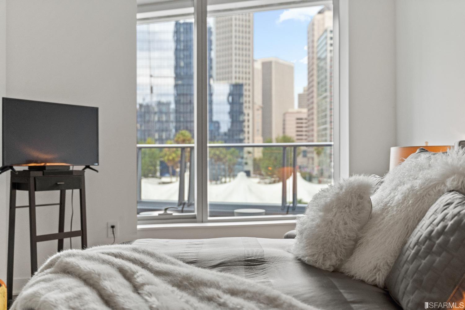 318 Main Street Unit: 4B