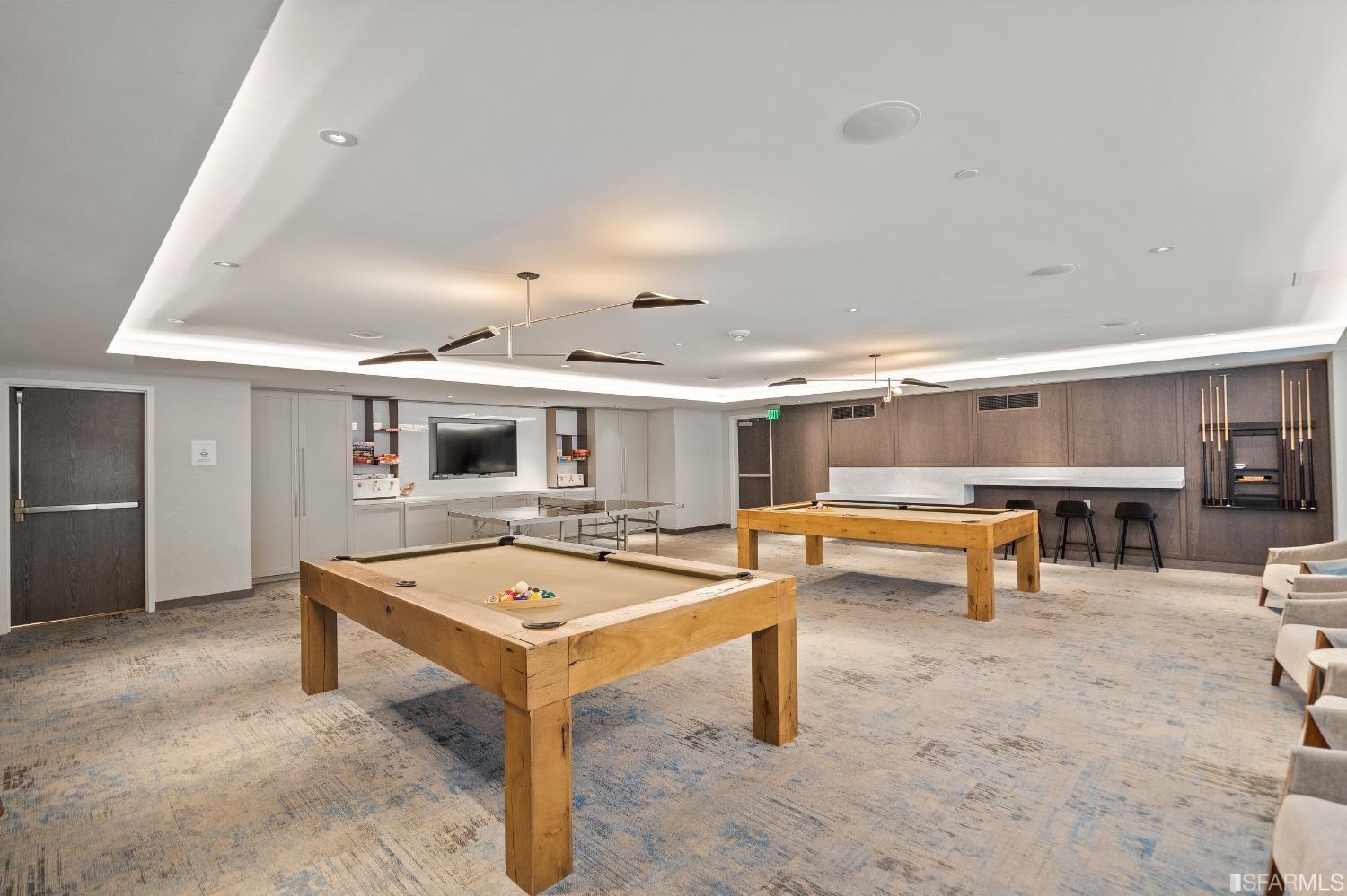 318 Main Street Unit: 4B