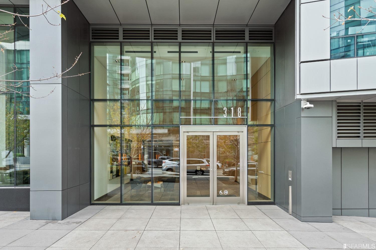 318 Main Street Unit: 4B