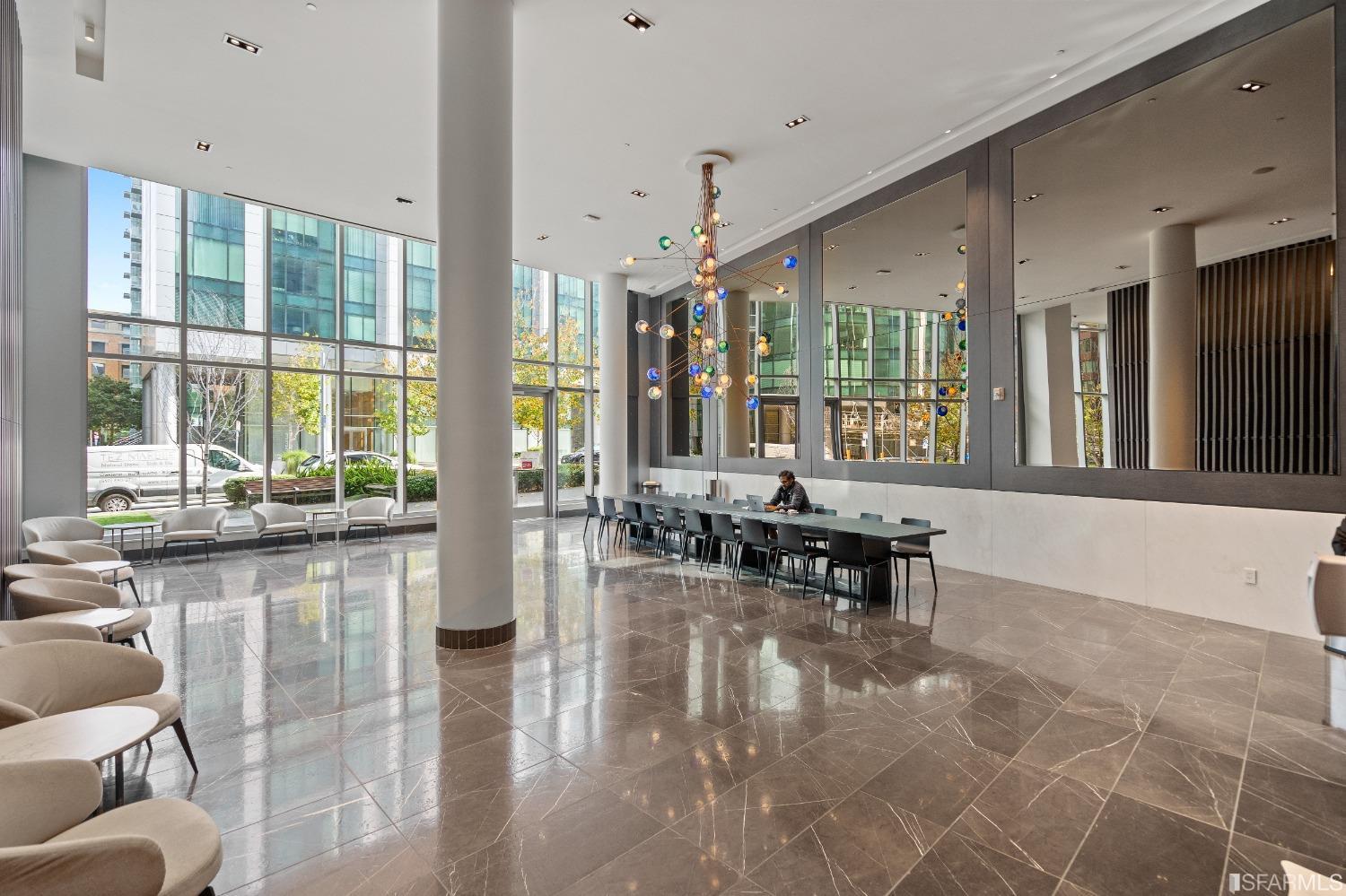 318 Main Street Unit: 4B