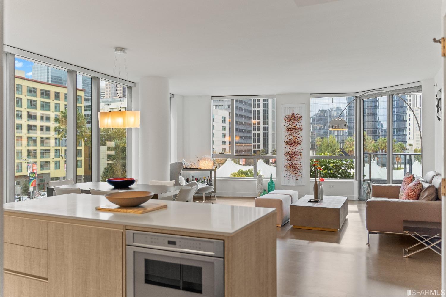 318 Main Street Unit: 4B