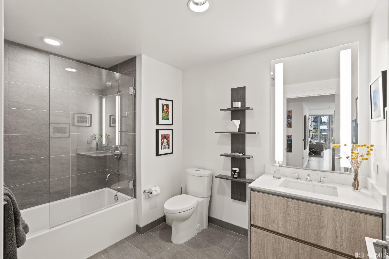 318 Main Street Unit: 4B