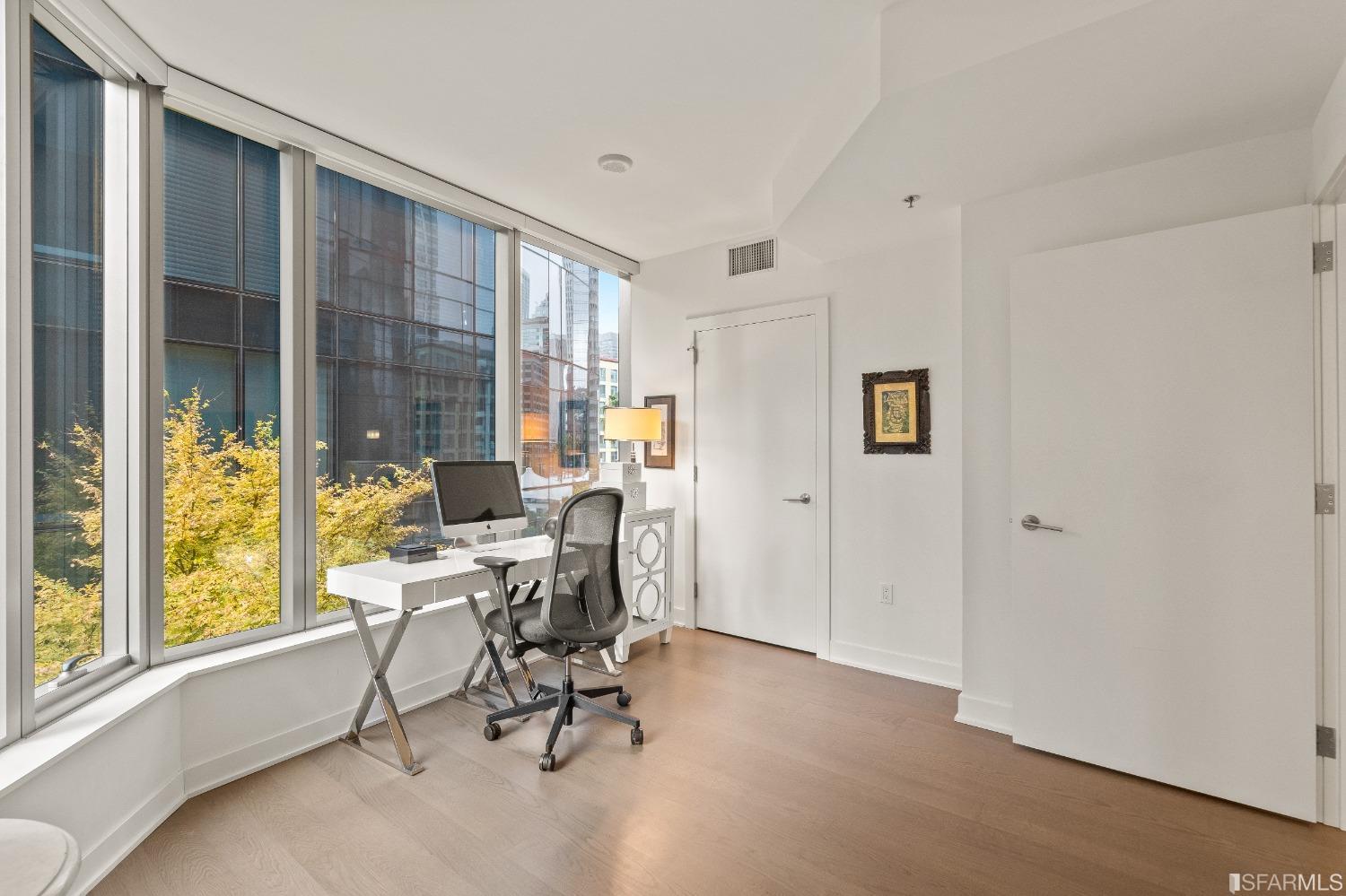 318 Main Street Unit: 4B