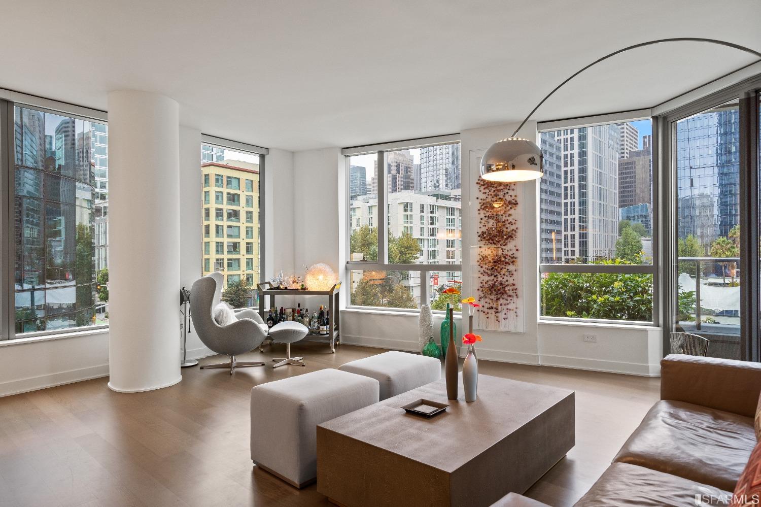 318 Main Street Unit: 4B