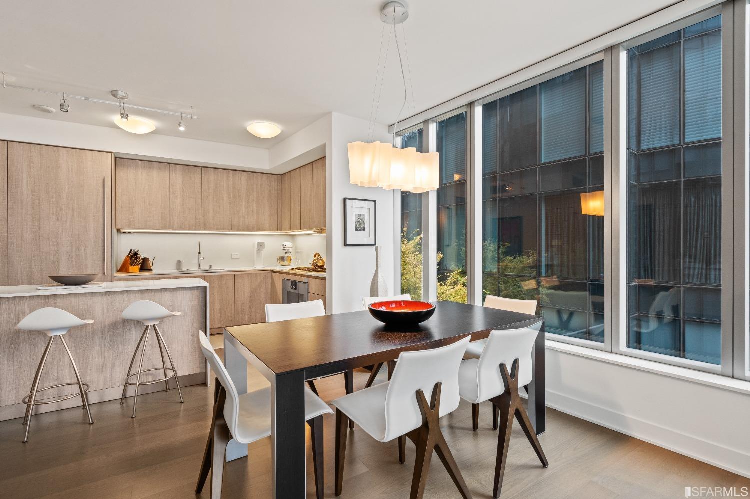 318 Main Street Unit: 4B