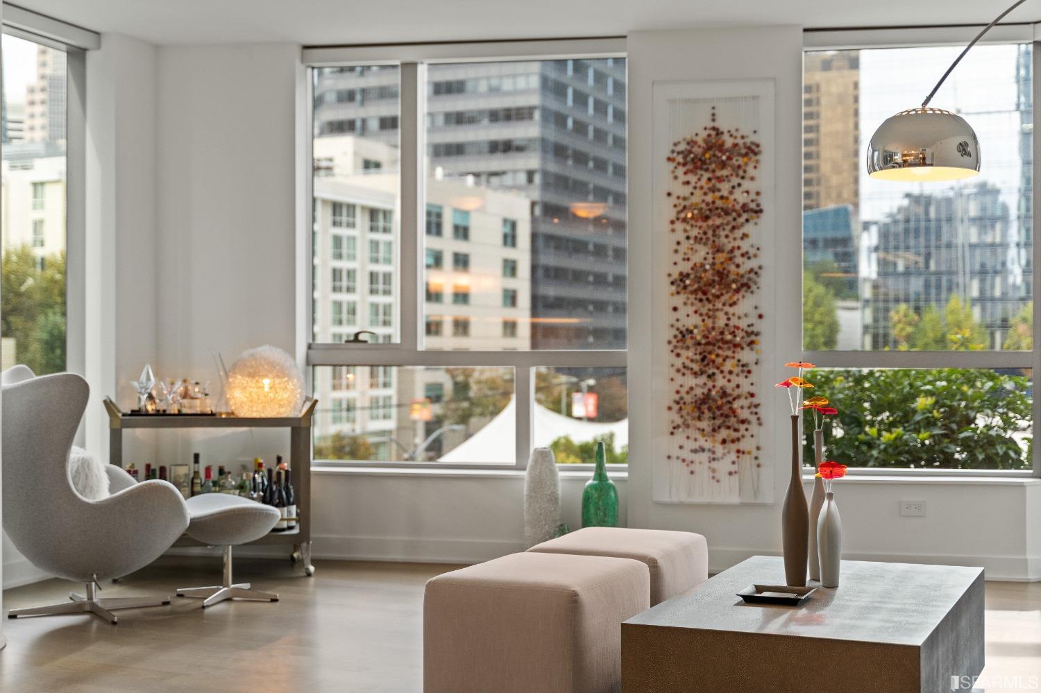 318 Main Street Unit: 4B