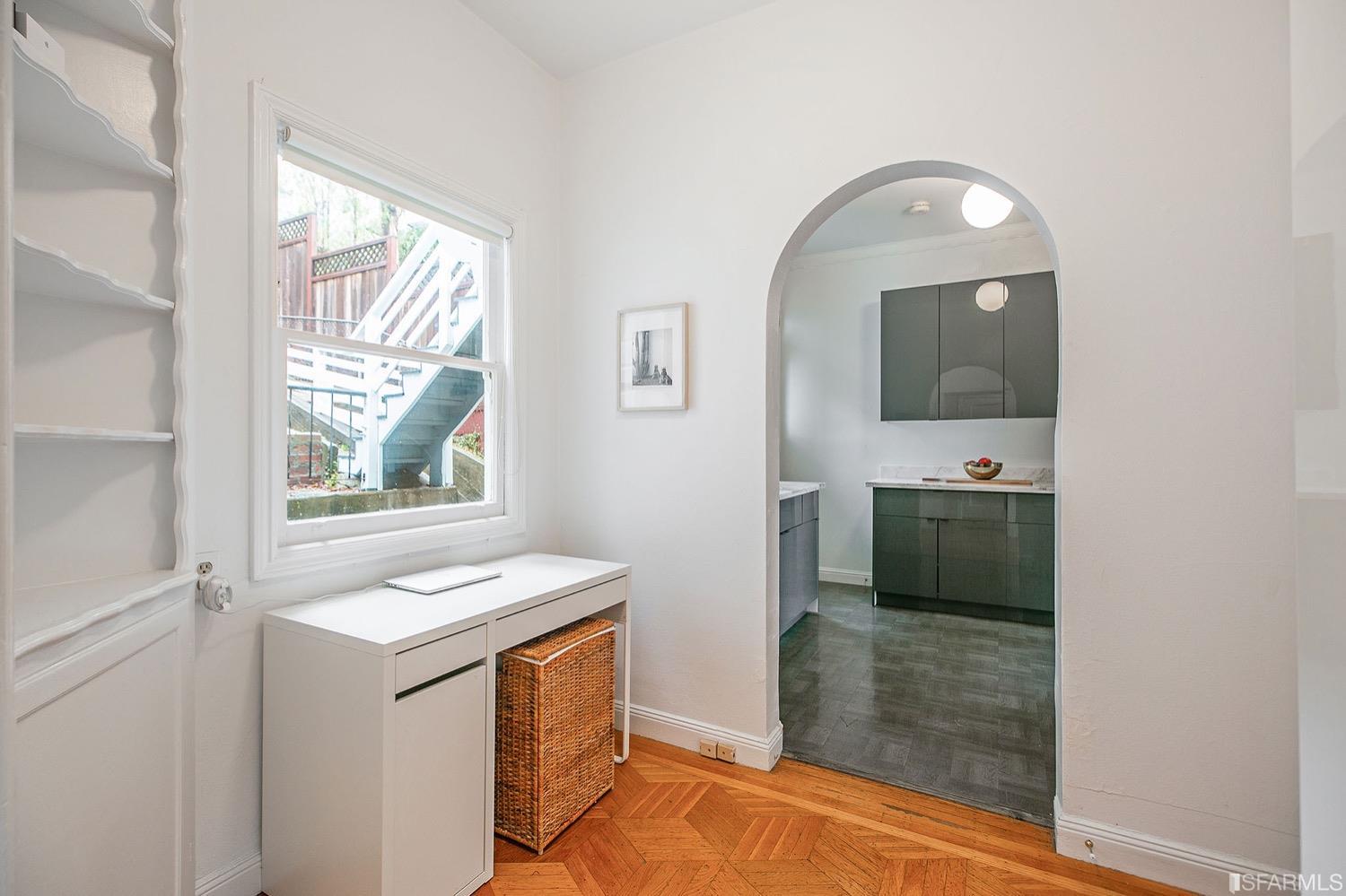 300 Upper Terrace Terrace Unit: LWR