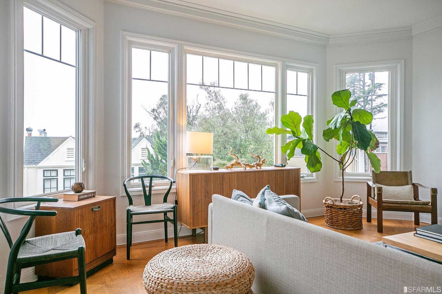 300 Upper Terrace Terrace Unit: LWR