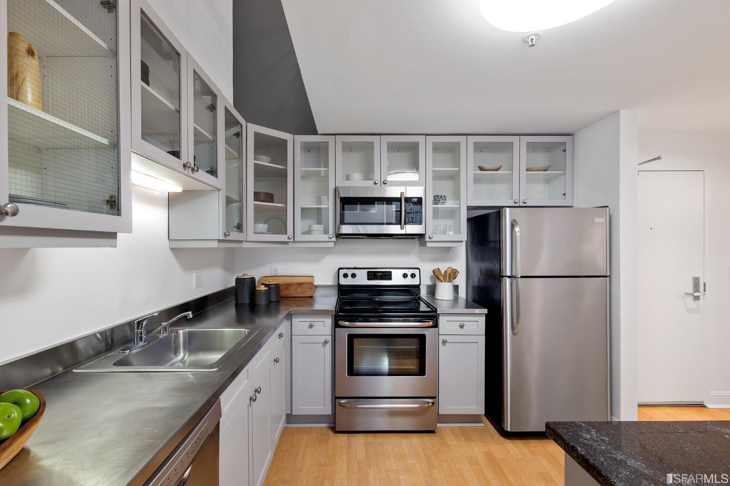 388 Townsend Street Unit: 7