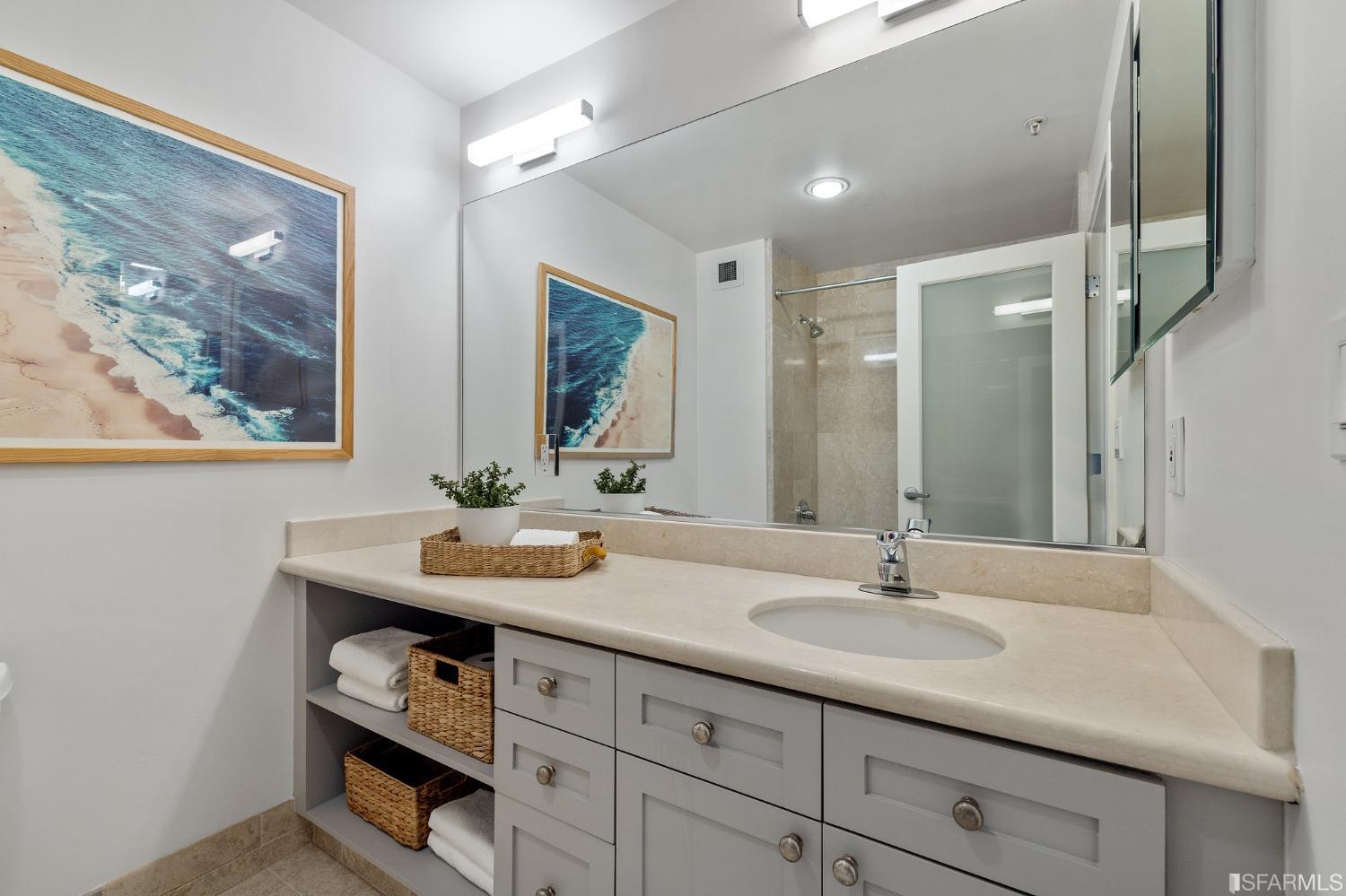 388 Townsend Street Unit: 7