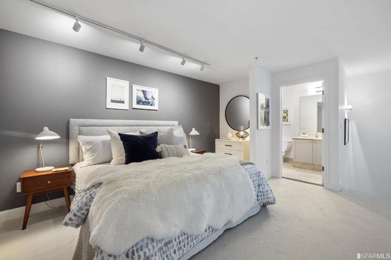 388 Townsend Street Unit: 7