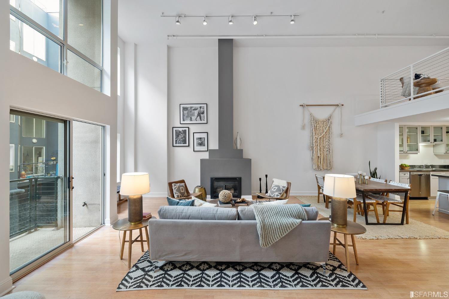 388 Townsend Street Unit: 7