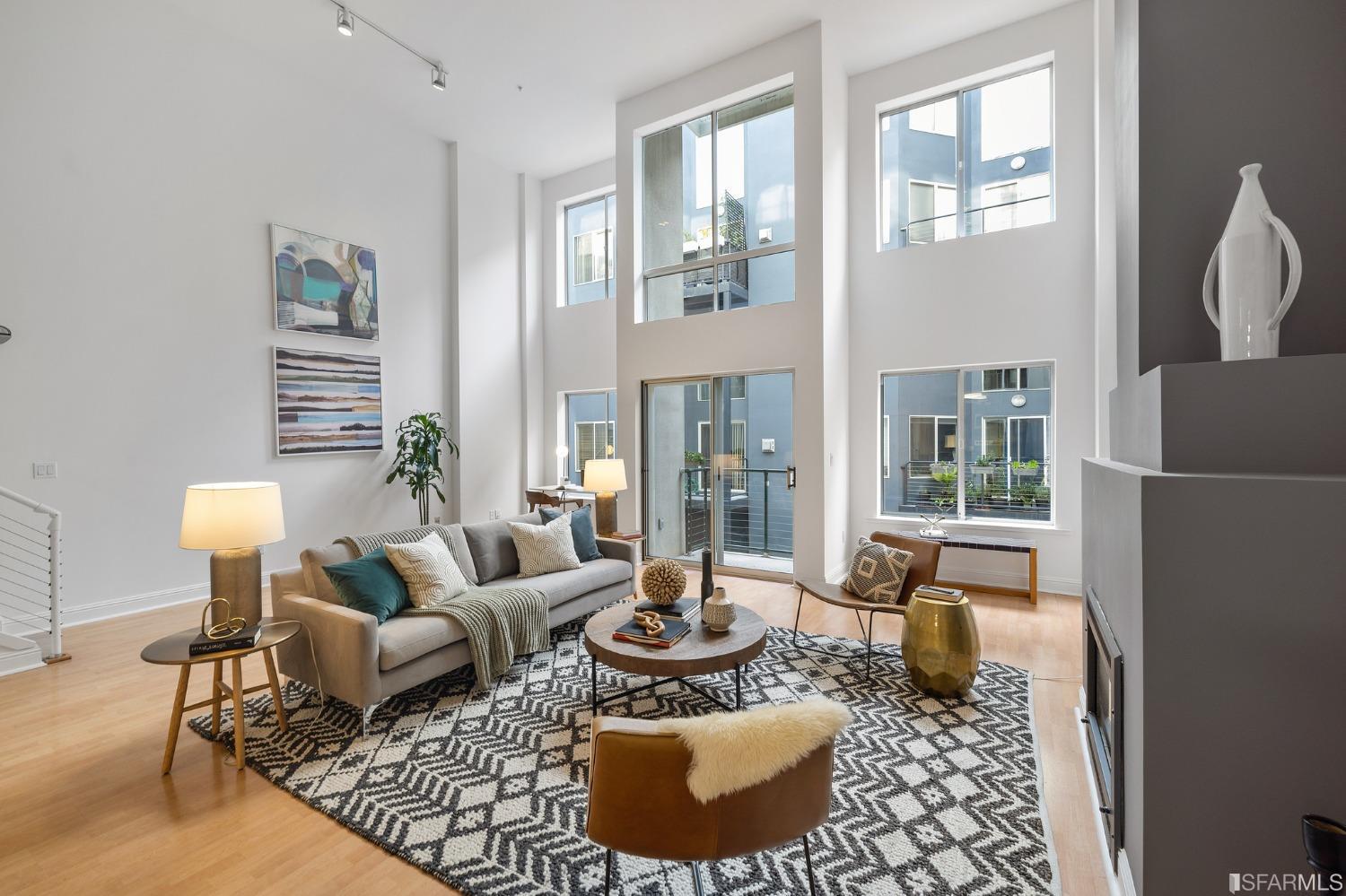 388 Townsend Street Unit: 7