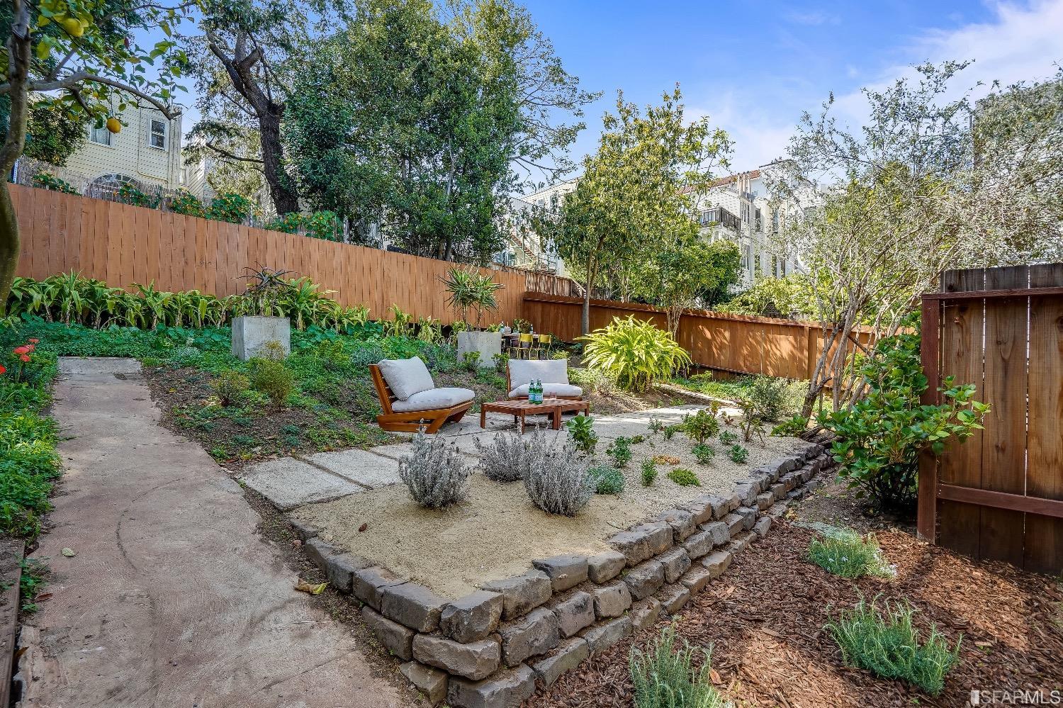 1332 Guerrero Street