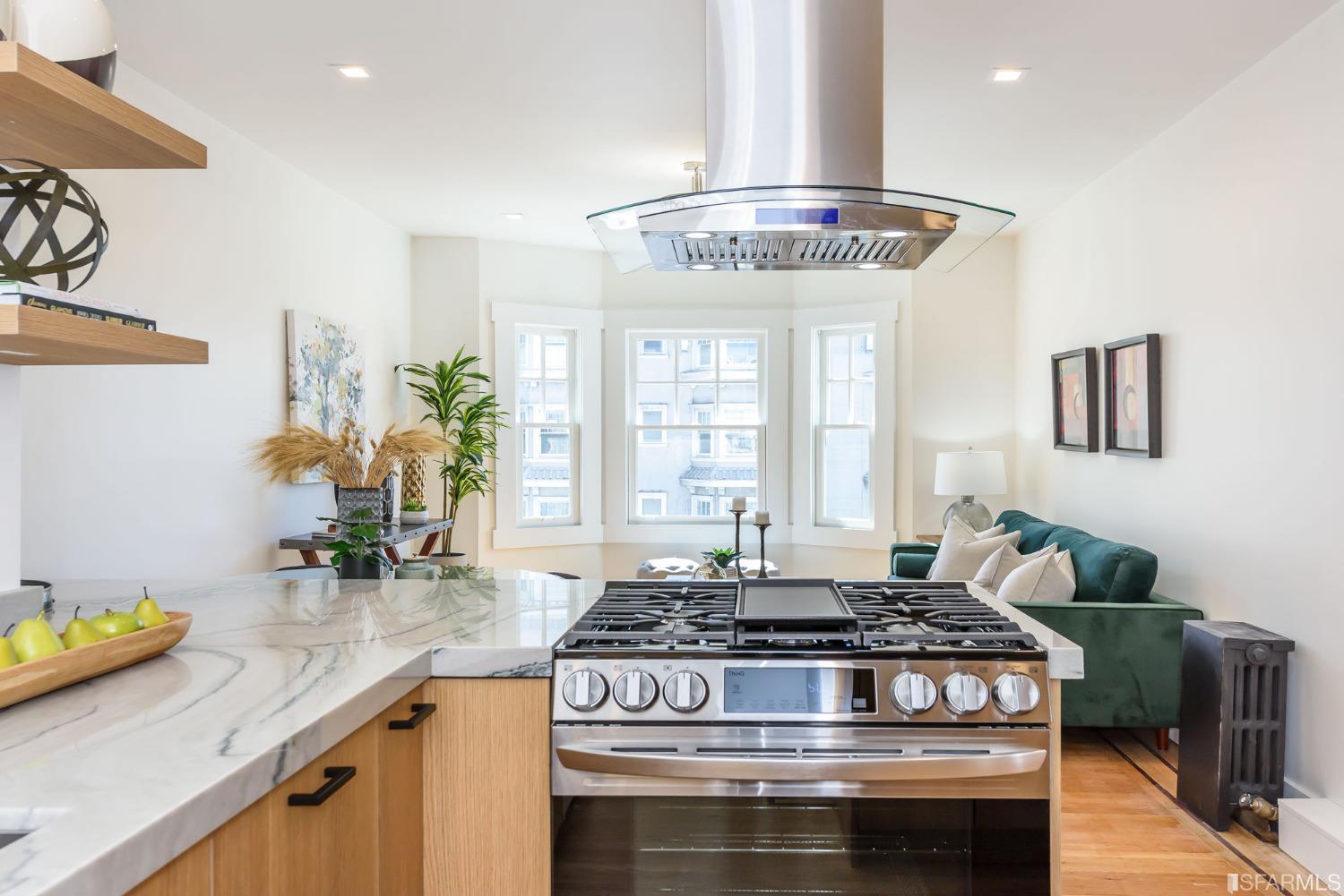 1100 Leavenworth Street Unit: 3