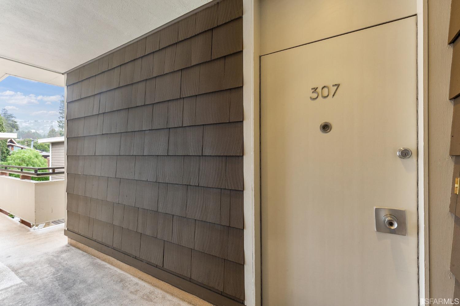 2601 College Avenue Unit: 307