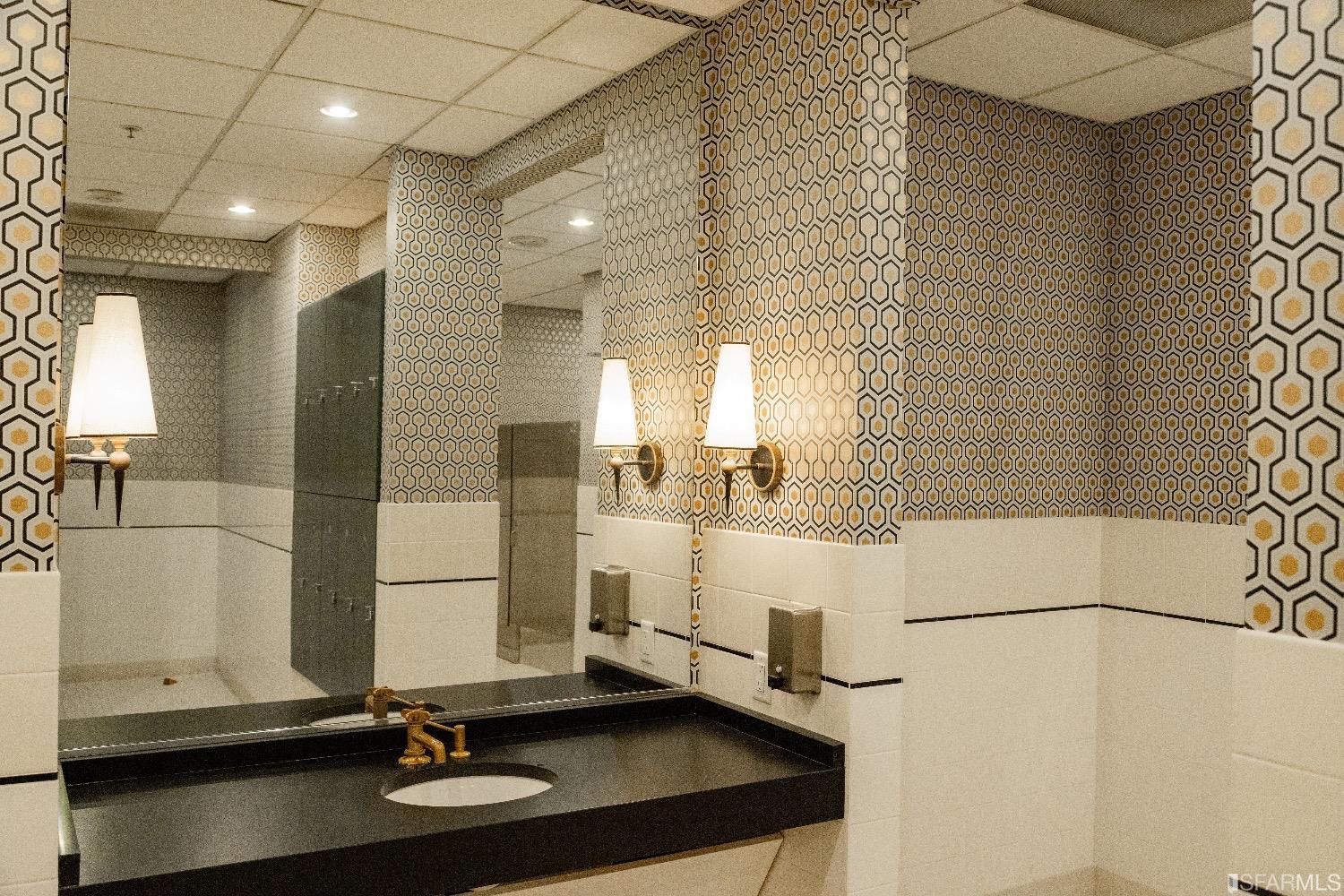 425 1st Street Unit: 2903