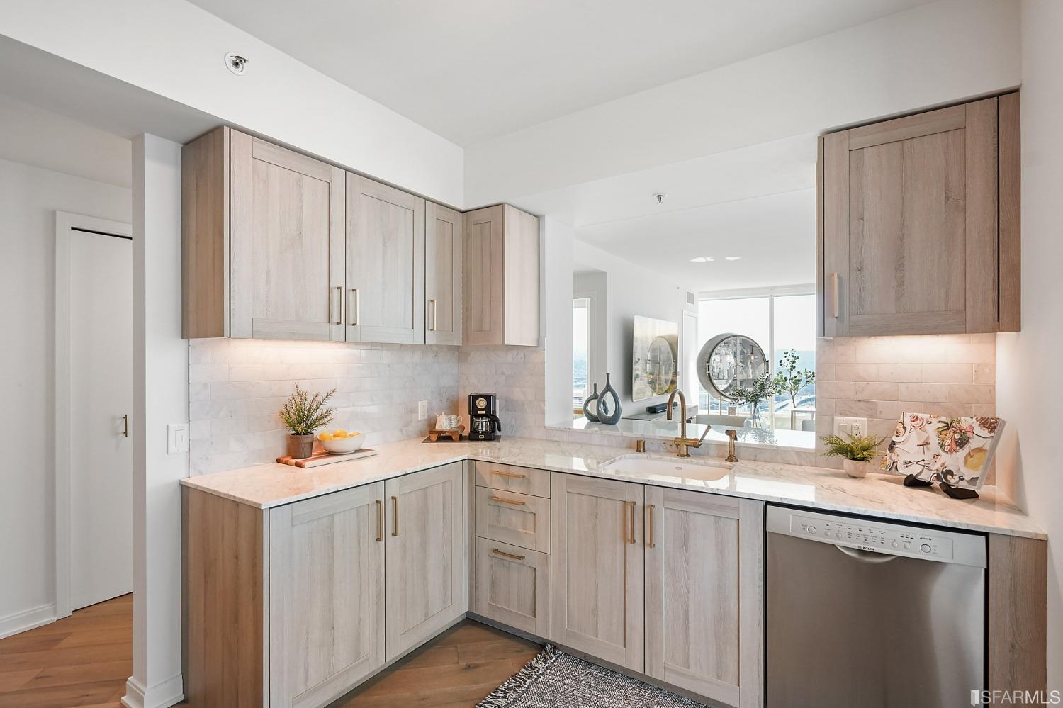 401 Harrison Street Unit: 25B