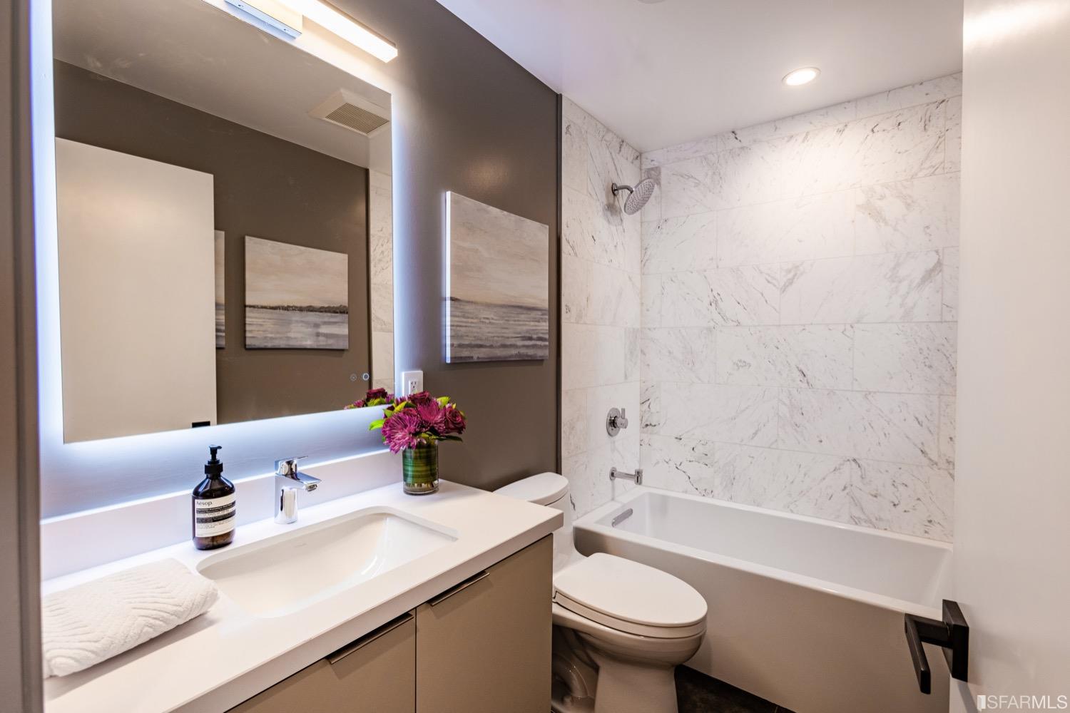 3057 Market Street Unit: 3057