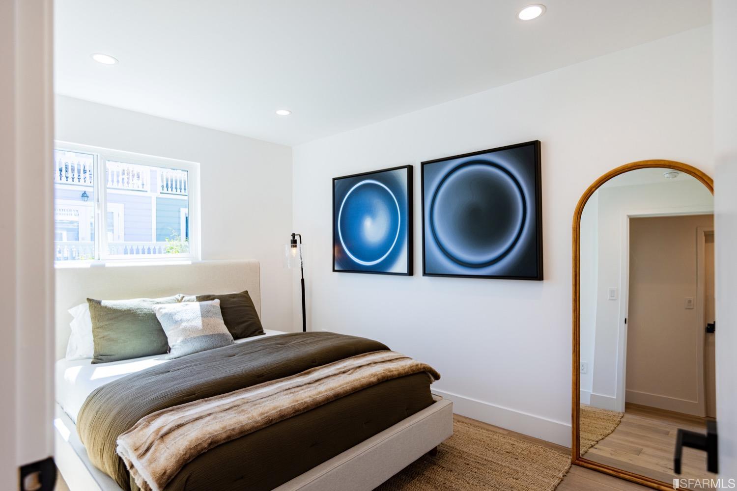 3057 Market Street Unit: 3059