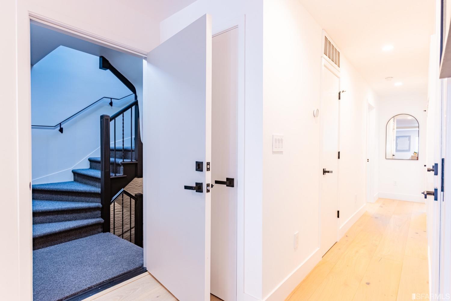 3057 Market Street Unit: 3059