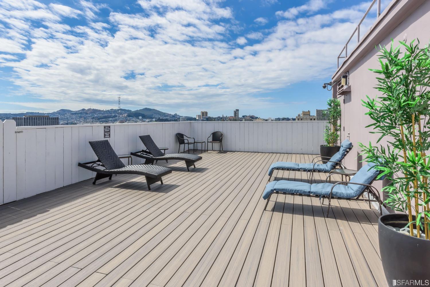 1001 Pine Street Unit: 509