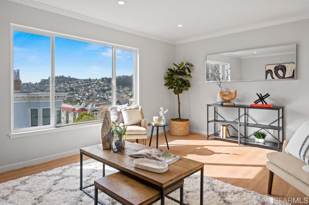 849 Noe Street Unit: 6