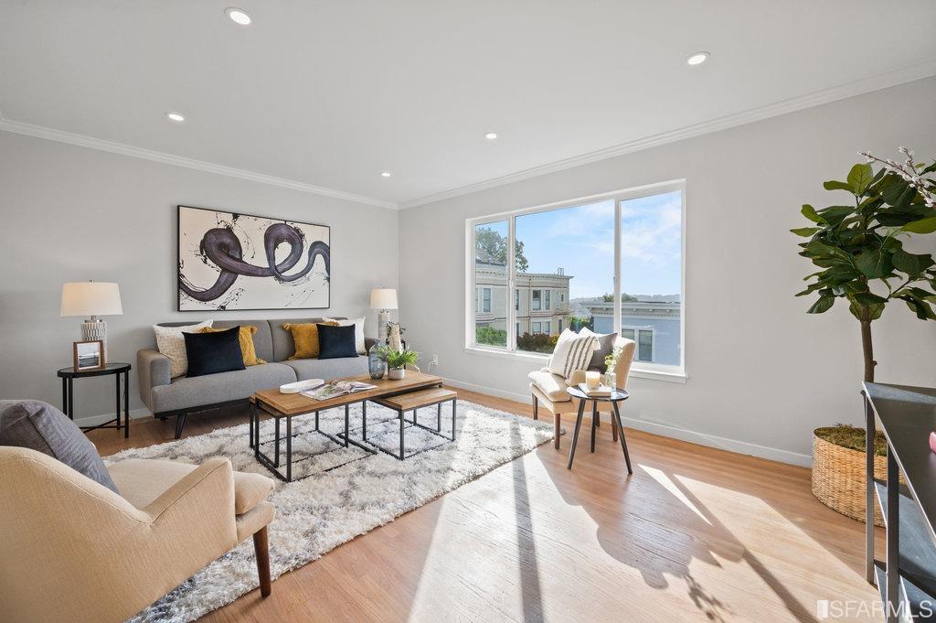 849 Noe Street Unit: 6